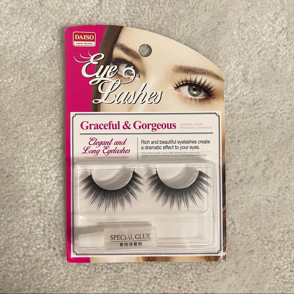 Lash Bundle - Picture 6 of 6